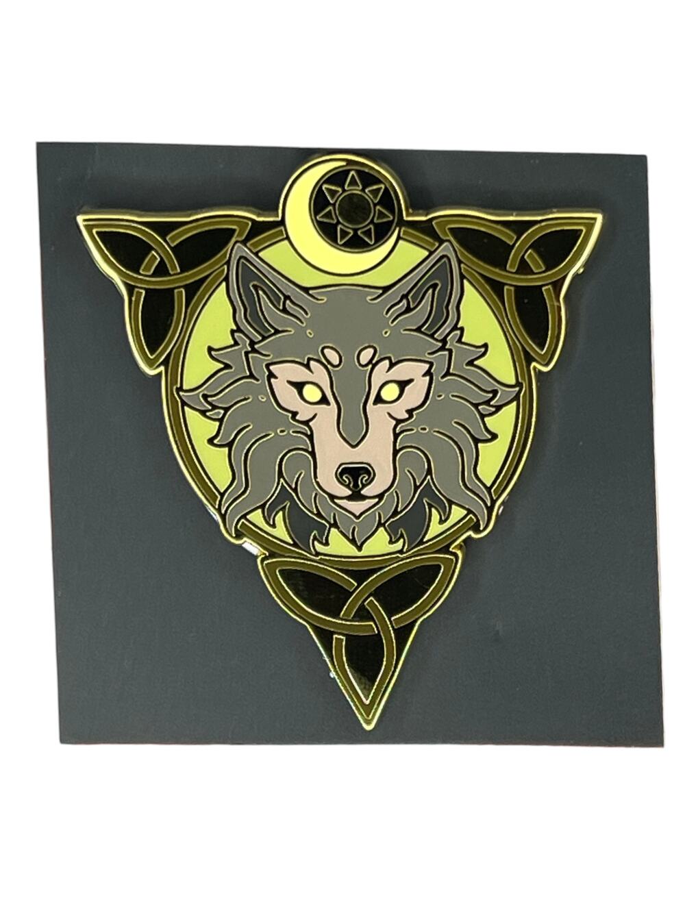 Arcane Society Golden by Shannon Mayer Box Pin - April/May 2025 Subscription Box